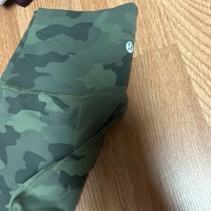 Lululemon leggings wunder train